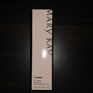 Mary Kay Cleanser